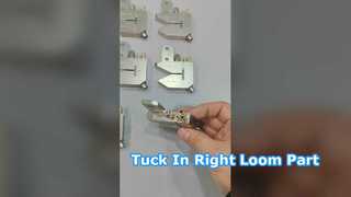 заправляясь (справа)